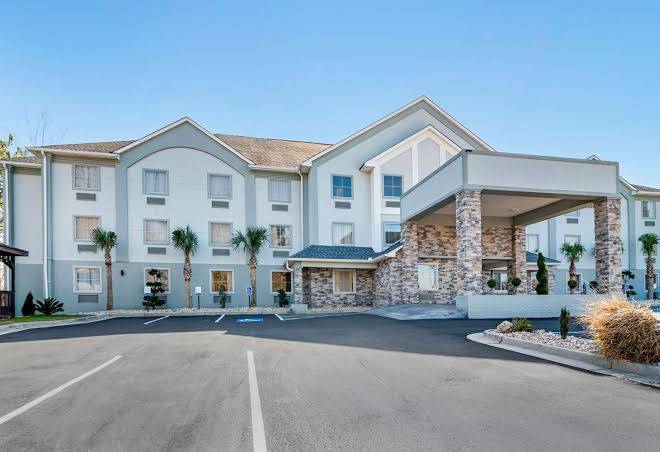 Comfort inn & suites macon north i 75