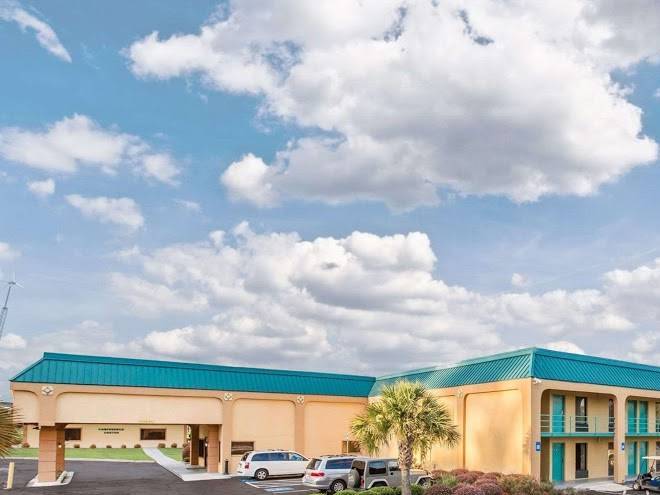 Quality Inn Macon Ga Image