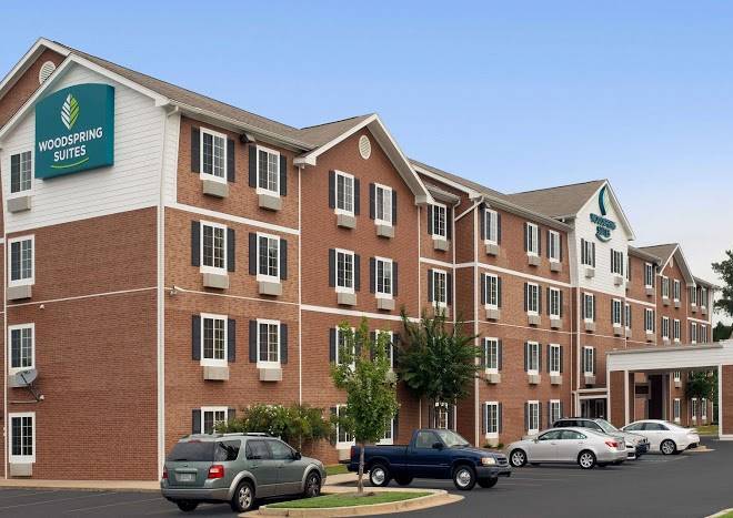 Woodspring suites macon north