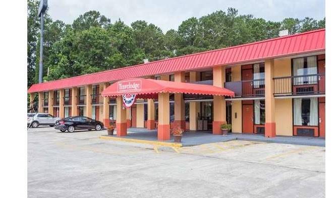 Travelodge By Wyndham Savannah Area Richmond Hill Image