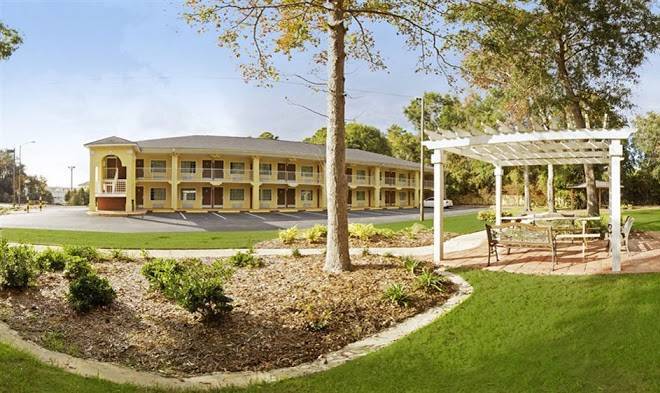 Cumberland inn and suites