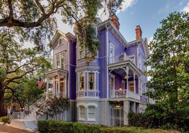 Amethyst garden inn
