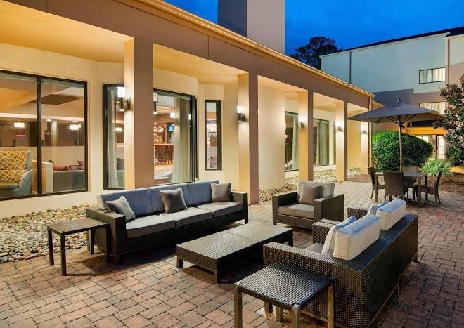 Courtyard by marriott savannah midtown