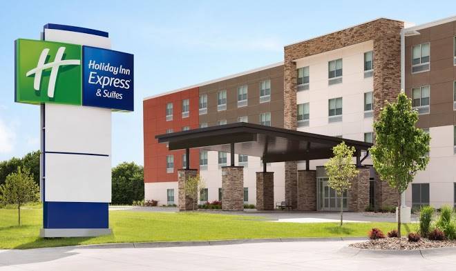 Holiday inn express & suites savannah w chatham parkway