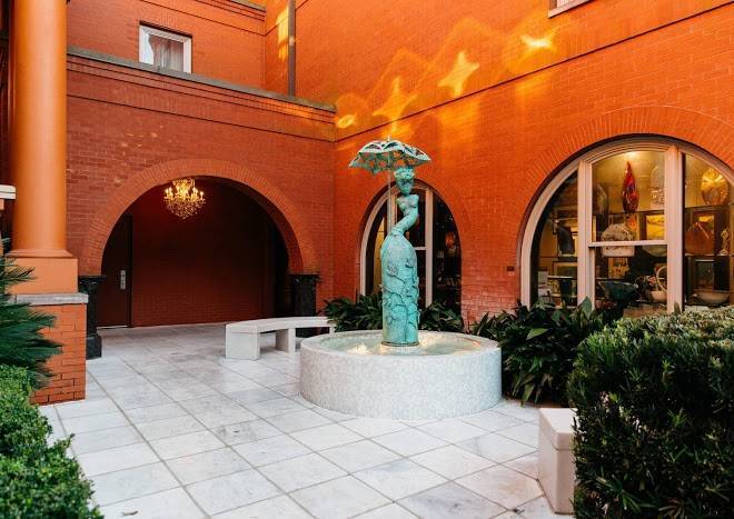 Mansion on forsyth park autograph collection