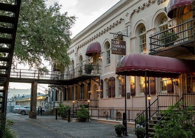 Olde harbour inn historic inns of savannah