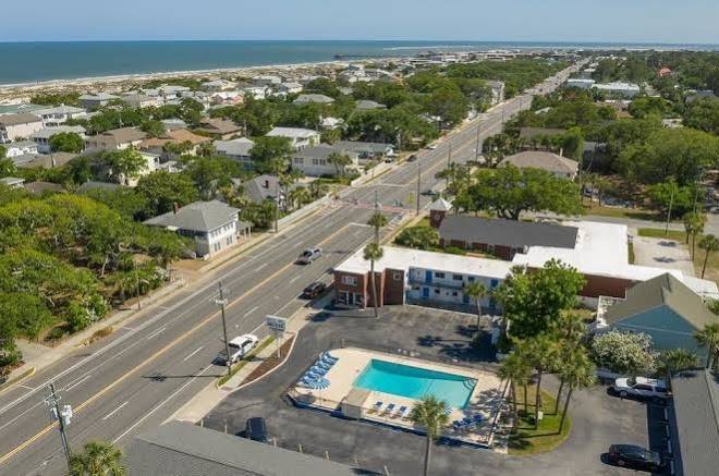 Royal palms motel