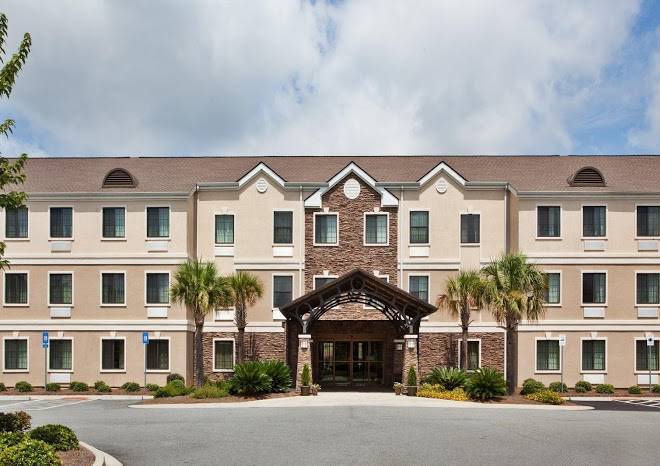 Staybridge suites savannah airport pooler