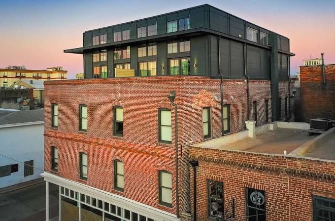 Lucky Savannah Vacation Rentals