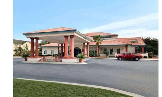 Days inn & suites by wyndham savannah gateway i 95 and 204