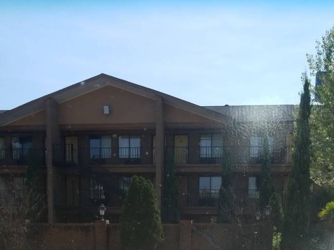 American inn & suites