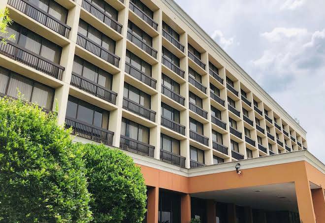 Howard johnson by wyndham atlanta airport college park