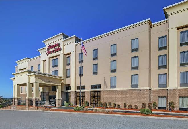 Hampton inn & suites augusta west
