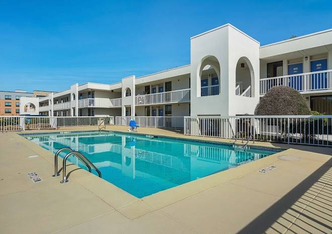 Motel 6 newnan ga