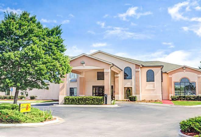 Super 8 by wyndham dawsonville