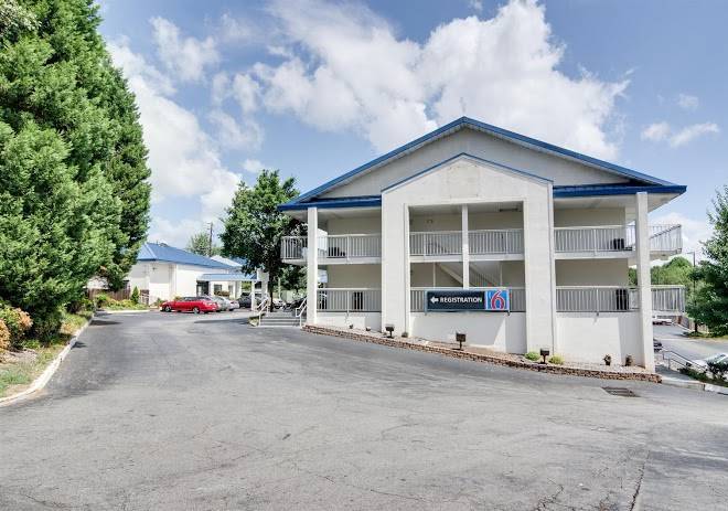 Motel 6 atlanta ga