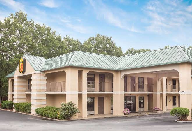 Super 8 by wyndham decatur lithonia atl area