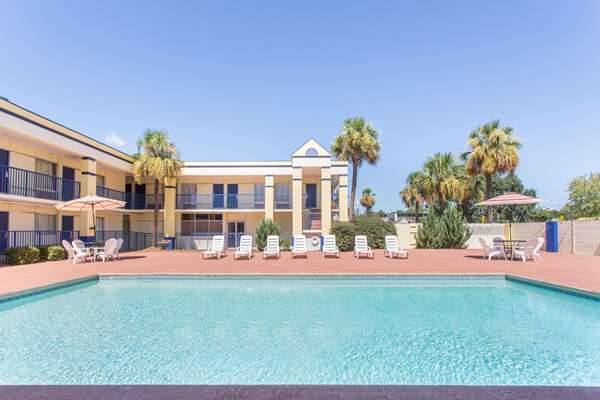 Days inn by wyndham albany