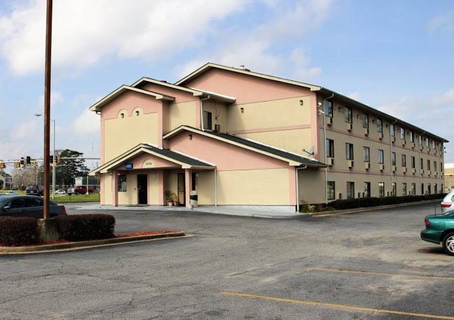 Knights inn albany