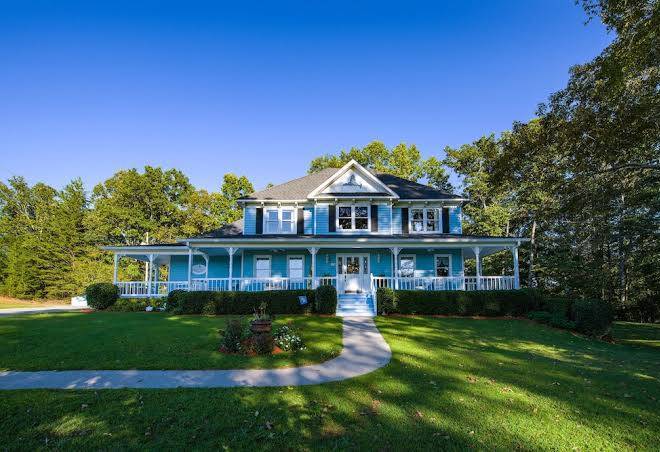 Blue heaven bed breakfast