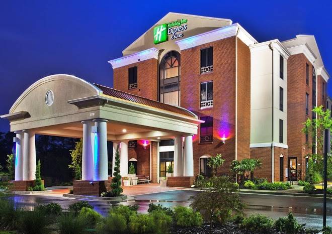 Holiday Inn Express & Suites Atlanta Cumming Image