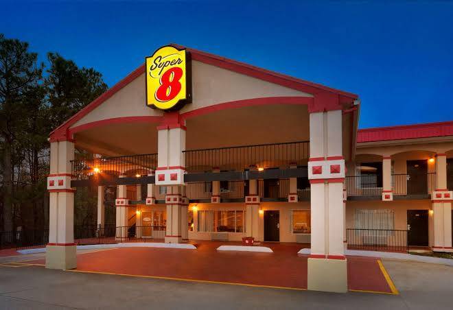 Super 8 By Wyndham Atlanta Hartsfield Jackson Airport Image