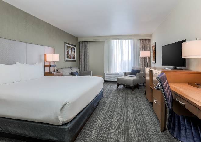 Doubletree by hilton hotel atlanta airport