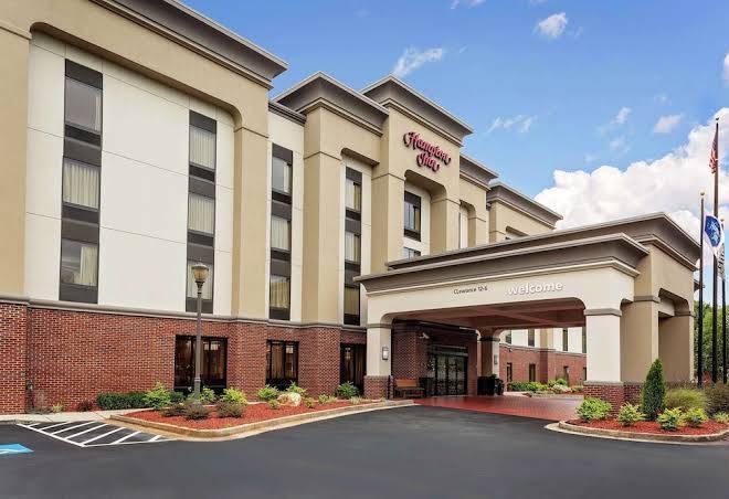 Hampton Inn Atlanta Fairburn Image