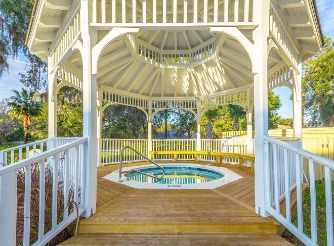 Best western plus st simons