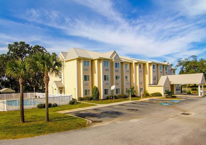 Americas Best Value inn & Suites Brunswick