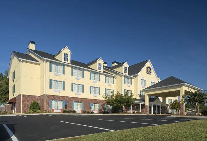 Best western plus lake lanier gainesville hotel & suites