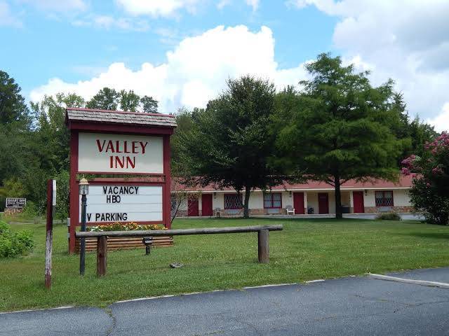 Valley inn
