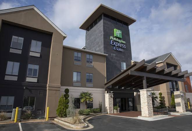 Holiday inn express & suites locust grove