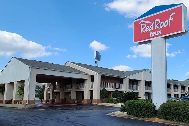 Red roof inn perry