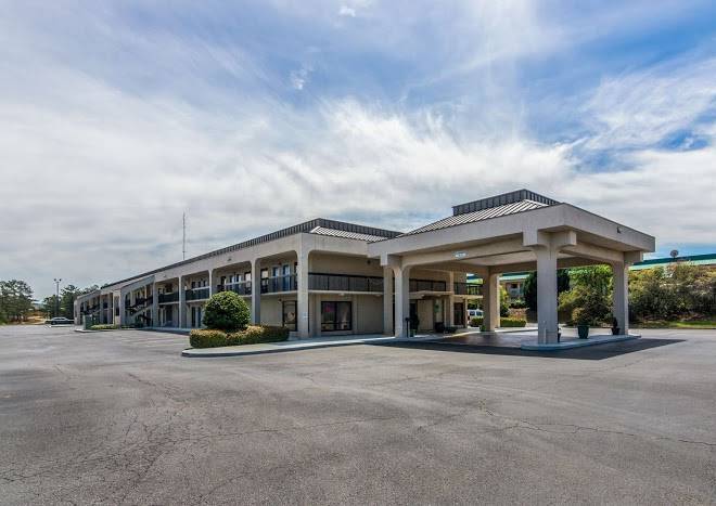 Motel 6 dublin ga
