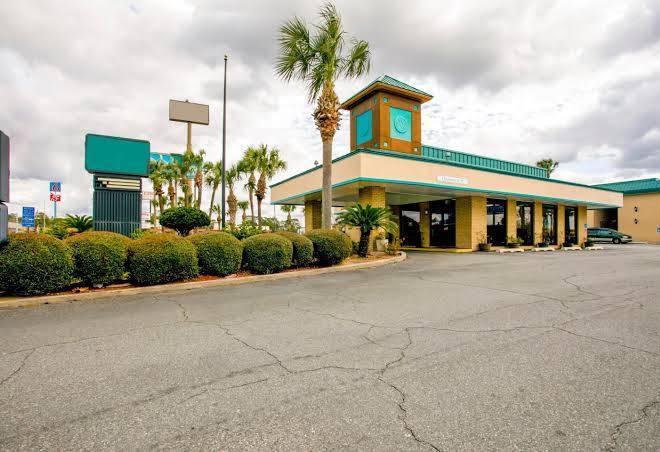 Lake park inn express