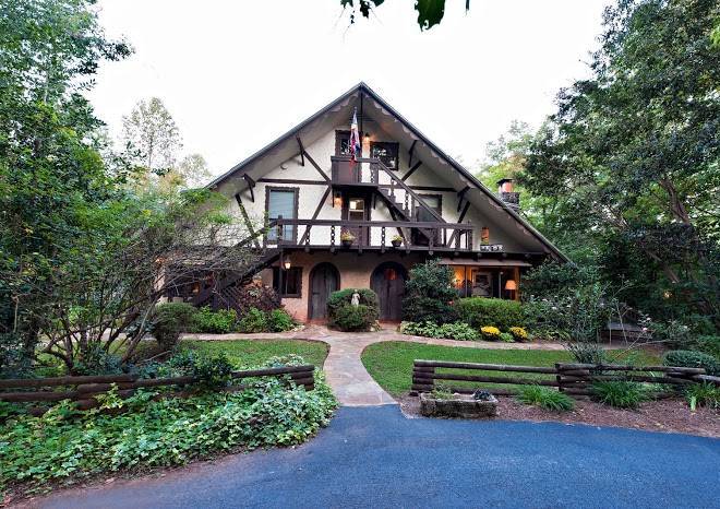 Lily creek lodge