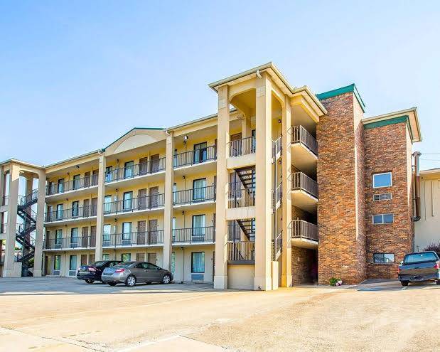 Quality inn dahlonega near university