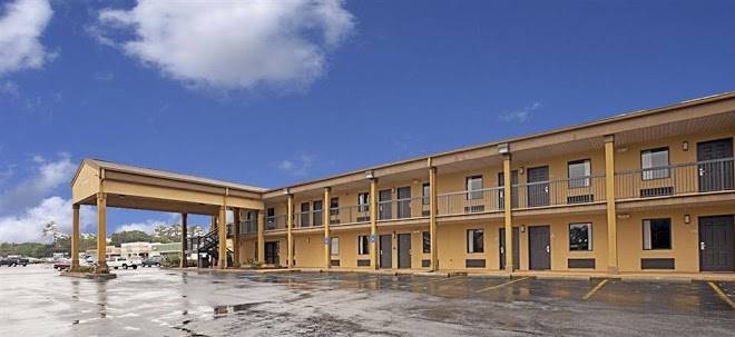 Americas best value inn montezuma
