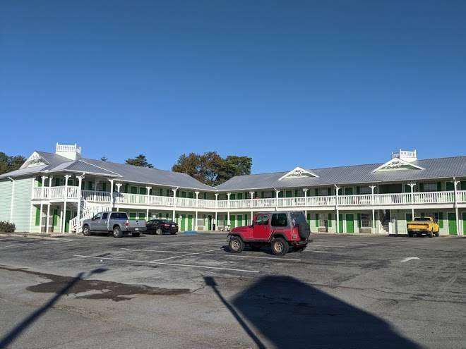 Key west inn chatsworth