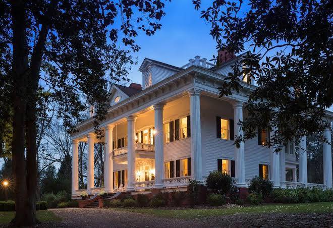 The twelve oaks bed and breakfast