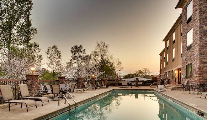 The Lodge On Lake Oconee Image