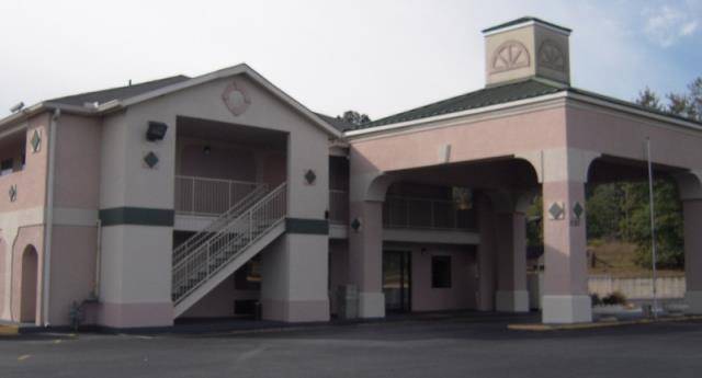 Country hearth inn & suites augusta