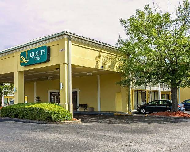 Quality inn medical center area