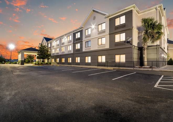 Quality inn & suites augusta i 20