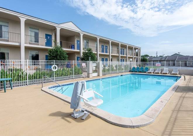 Motel 6 americus ga