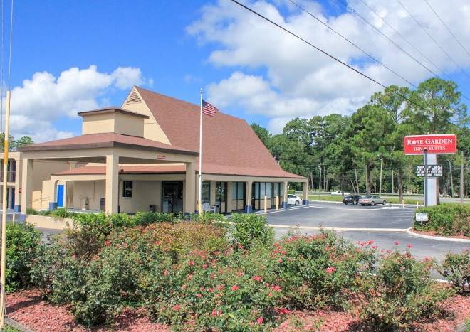 Rose Garden Inn & Suites Thomasville Image