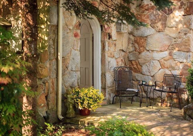 Chanticleer inn bed and breakfast