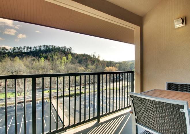 Holiday inn express & suites helen