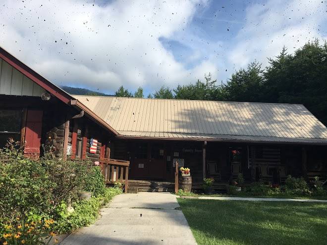Mountain lakes resort